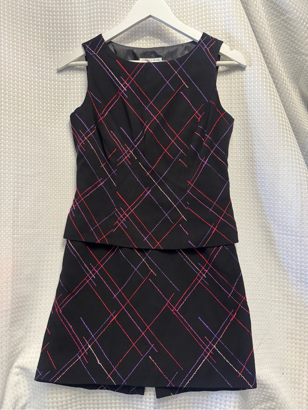 Sleeveless Black set with Red & Purple Plaid